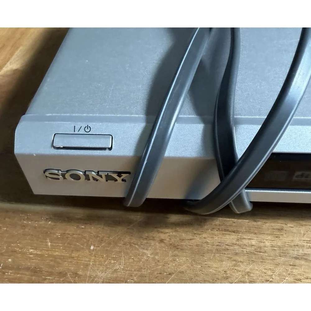 Sony DVP-NS55P CD/DVD Player Silver, Precision Cinema Progressive Scan, remote